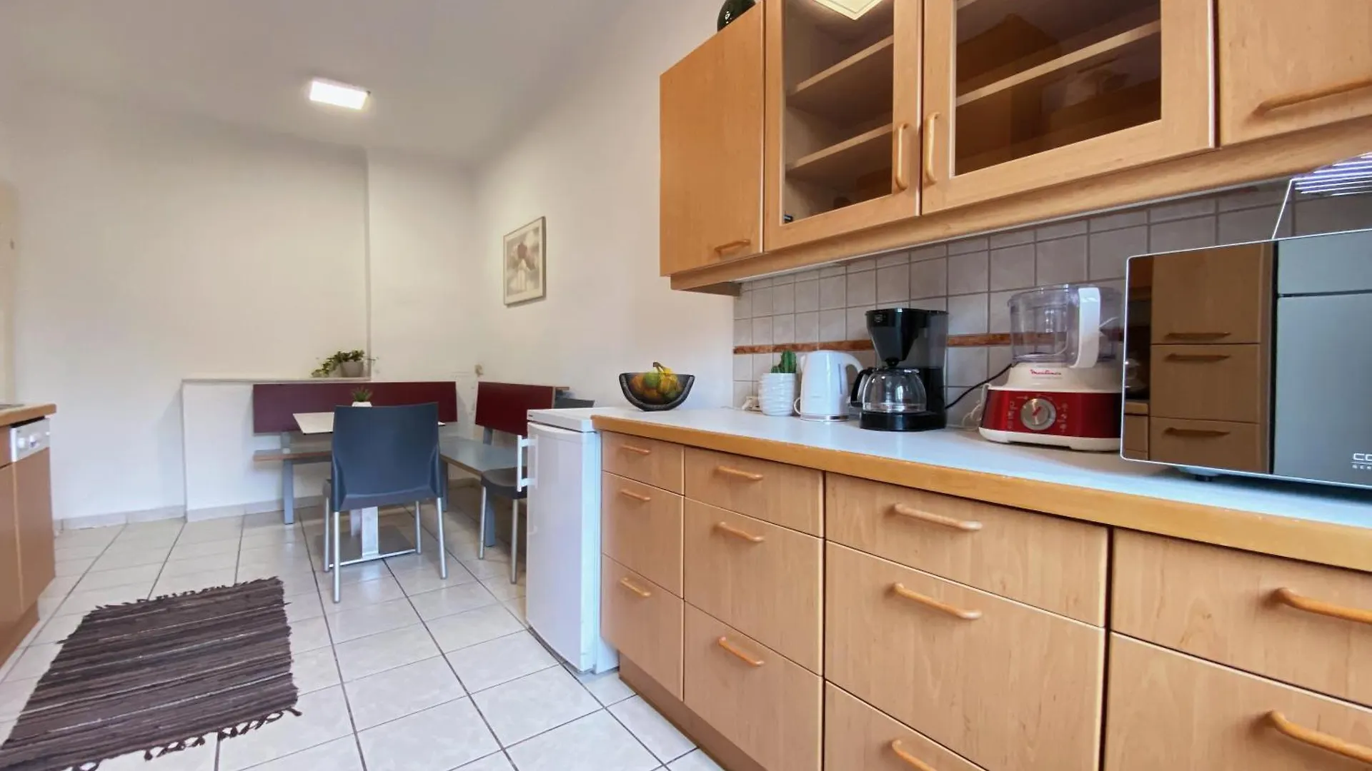 Royal Retreat Hostel - Steps From Schoenbrunn Palace!! Vídeň 0*,